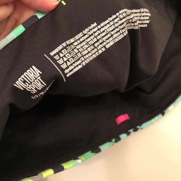 Victoria Secret SPORT Leggings. Like new. - Picture 2 of 2